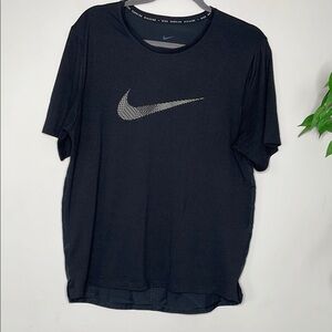 Nike Black Short Sleeve Tee with Classic Swoosh